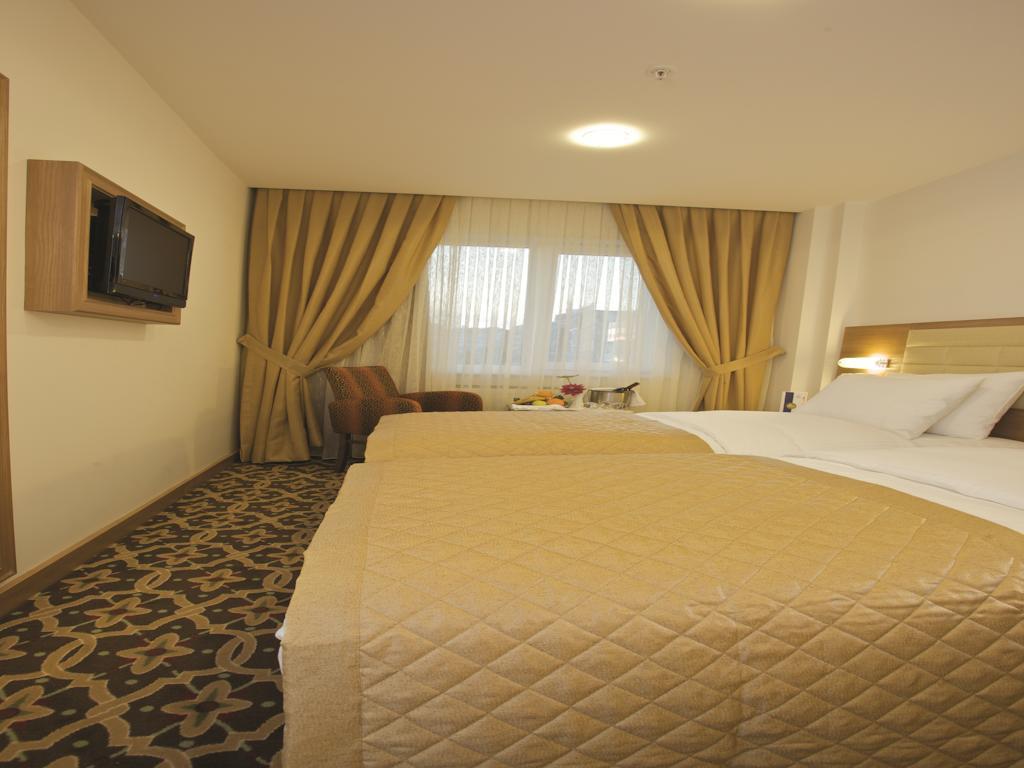 เดอะ ซิตี้ โฮเต็ล Hotel อิสตันบูล ภายนอก รูปภาพ