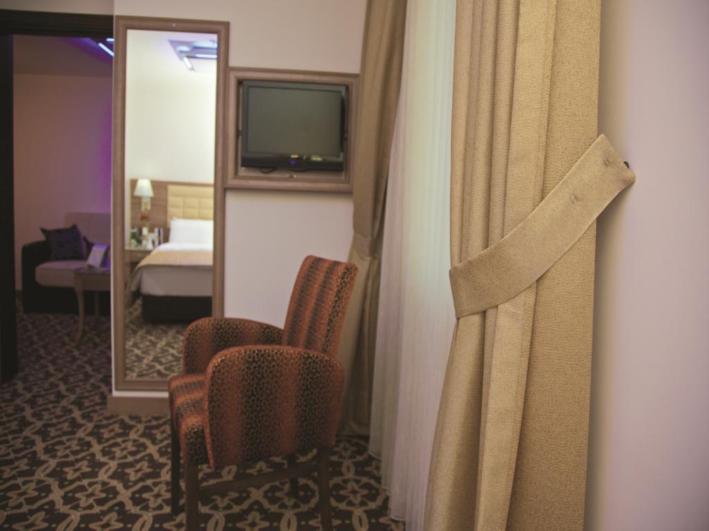 เดอะ ซิตี้ โฮเต็ล Hotel อิสตันบูล ภายนอก รูปภาพ