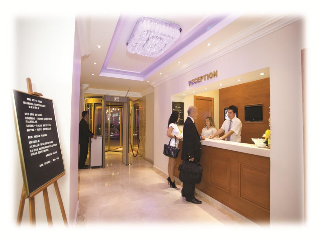 เดอะ ซิตี้ โฮเต็ล Hotel อิสตันบูล ภายนอก รูปภาพ